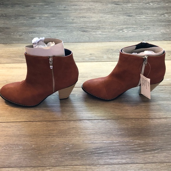 Andres Machado Booties - Picture 4 of 7